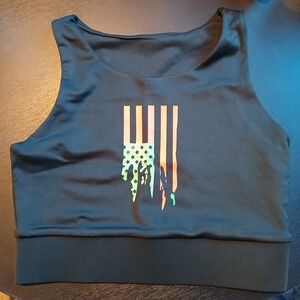 Pru Apparel Women's Size Medium Activewear Exercise Juneteenth Flag Top NWOT!